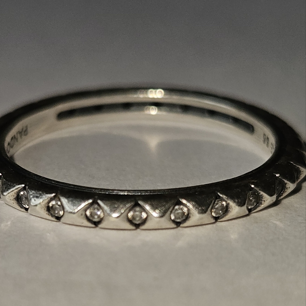 Pandora ring